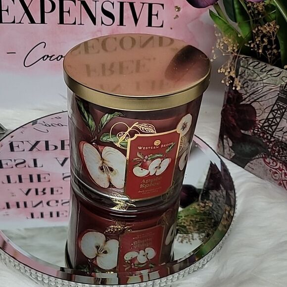 Western Brook APPLE SPICE Scented Candle 13.5 OZ - 383 G - Picture 3 of 4